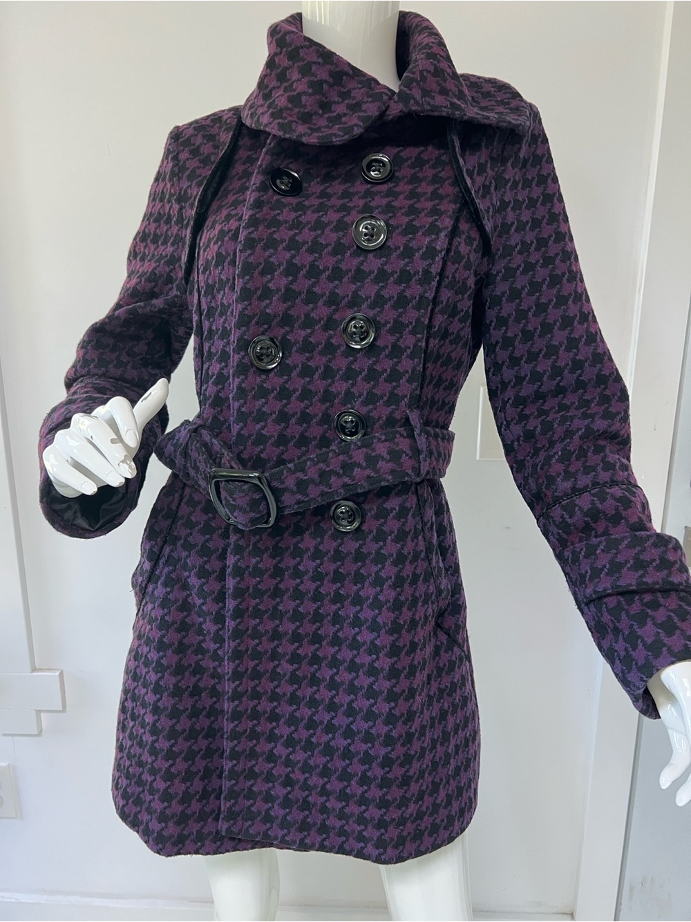 Y2K Miss Sixty Woman’s Wool Blend Houndstooth Double-Breasted Peacoat Vintage